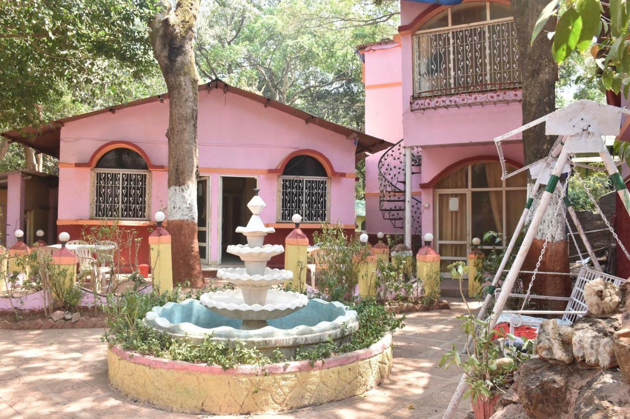 Green Hill Resort Matheran Esterno foto