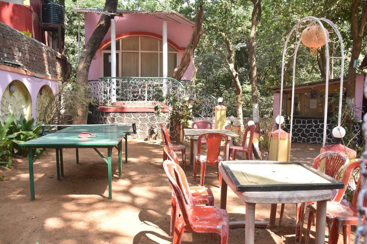 Green Hill Resort Matheran Esterno foto