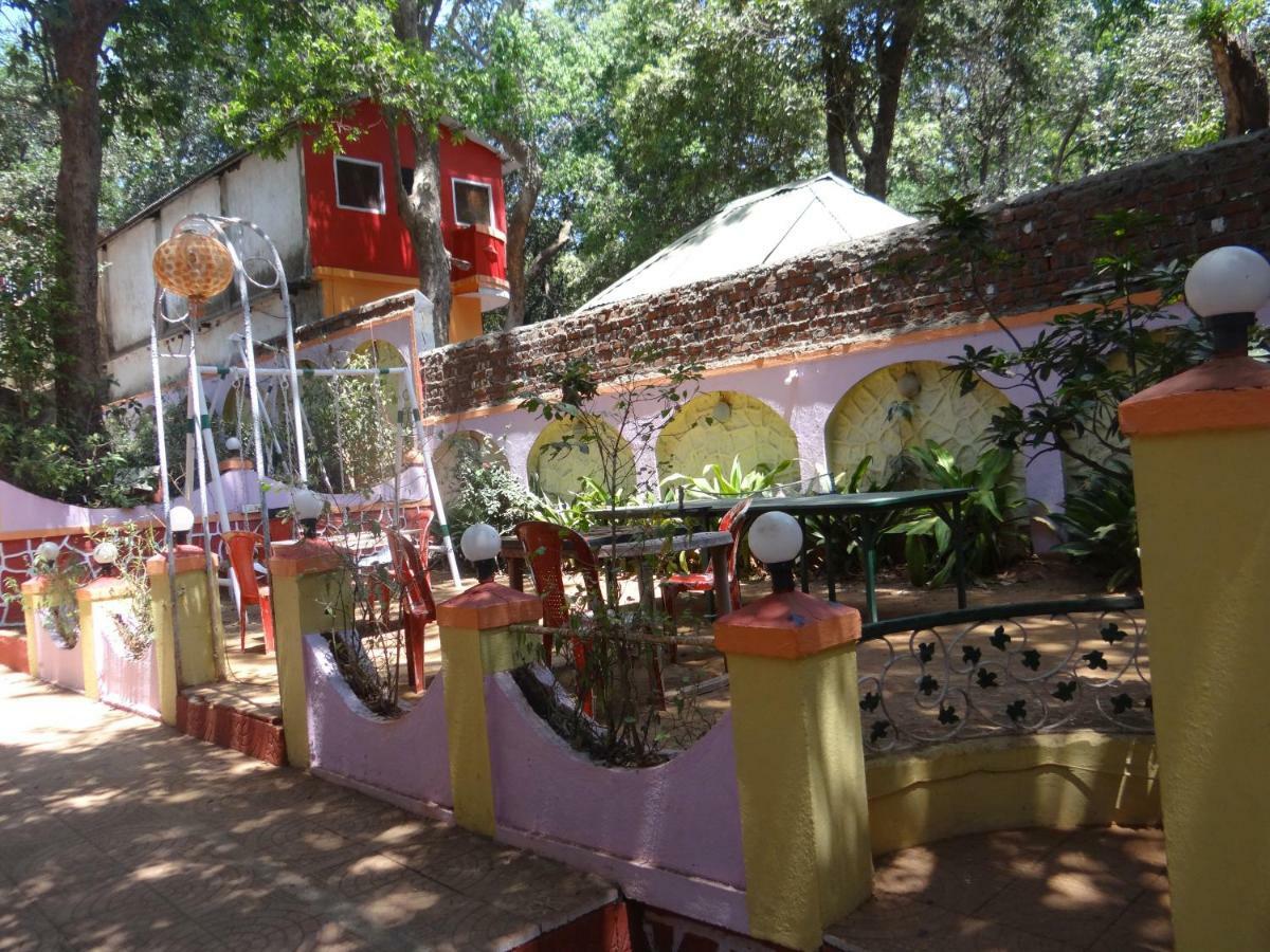 Green Hill Resort Matheran Esterno foto